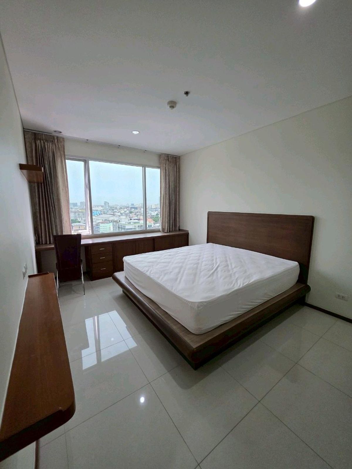 Condo ติด BTS กรุงธนบุร ี "Villa Sathorn" 1ห้องนอน 55 ตรม.ห้องสวยสะอาด เฟอร์ครบ พร้อมเข้าอยู่ 📞0994152664 | 0803696366 Condo ติด BTS กรุงธนบุร ี "Villa Sathorn" 1ห้องนอน 55 ตรม.ห้องสวยสะอาด เฟอร์ครบ พร้อมเข้าอยู่ 📞0994152664 | 0803696366