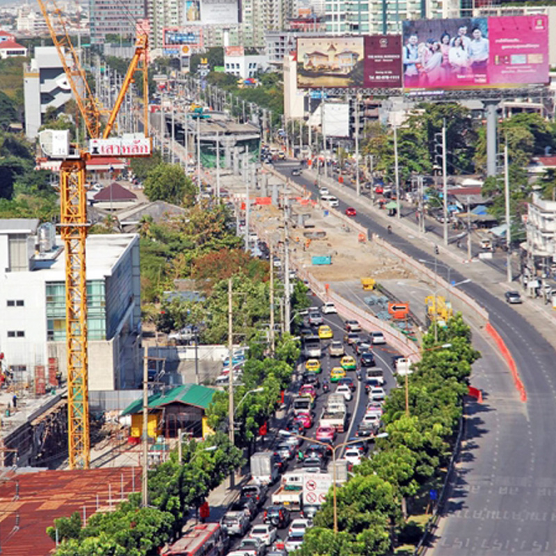 ถมสร้างรถไฟฟ้า3.5แสนล. วิกฤตจราจรลามยันชานเมือง ถมสร้างรถไฟฟ้า3.5แสนล. วิกฤตจราจรลามยันชานเมือง