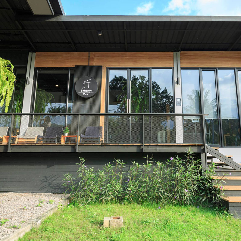 Café Loftberry คาเฟ่เท่ห์ๆ สไตล์โมเดิร์นลอฟท์ในสวนผึ้ง Café Loftberry คาเฟ่เท่ห์ๆ สไตล์โมเดิร์นลอฟท์ในสวนผึ้ง