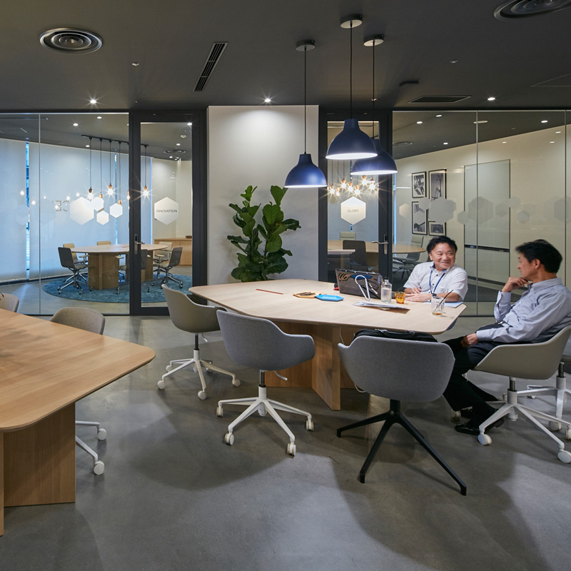 SPACES โคเวิร์กกิ้งสเปซ สุดชิคจากอัมสเตอร์ดัม สาขาที่สอง ณ จัตุรัสจามจุรี พร้อมเปิดให้บริการครบวงจรแล้ววันนี้ SPACES โคเวิร์กกิ้งสเปซ สุดชิคจากอัมสเตอร์ดัม สาขาที่สอง ณ จัตุรัสจามจุรี พร้อมเปิดให้บริการครบวงจรแล้ววันนี้