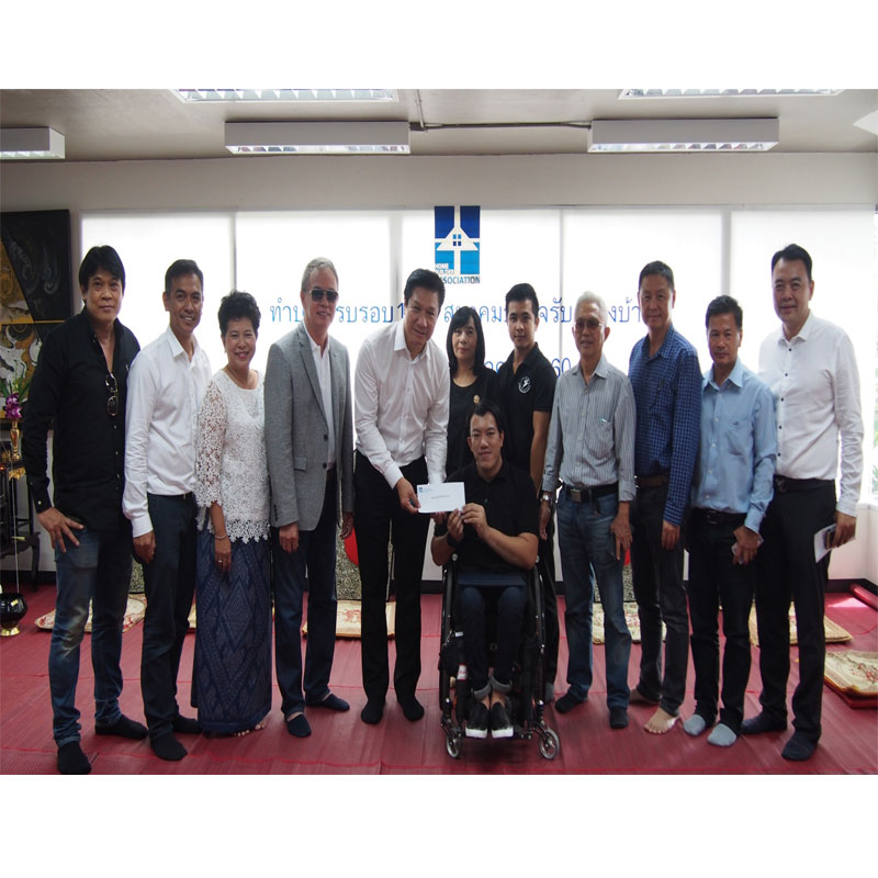 ทำบุญครบรอบ 13 ปีสมาคมธุรกิจรับสร้างบ้าน