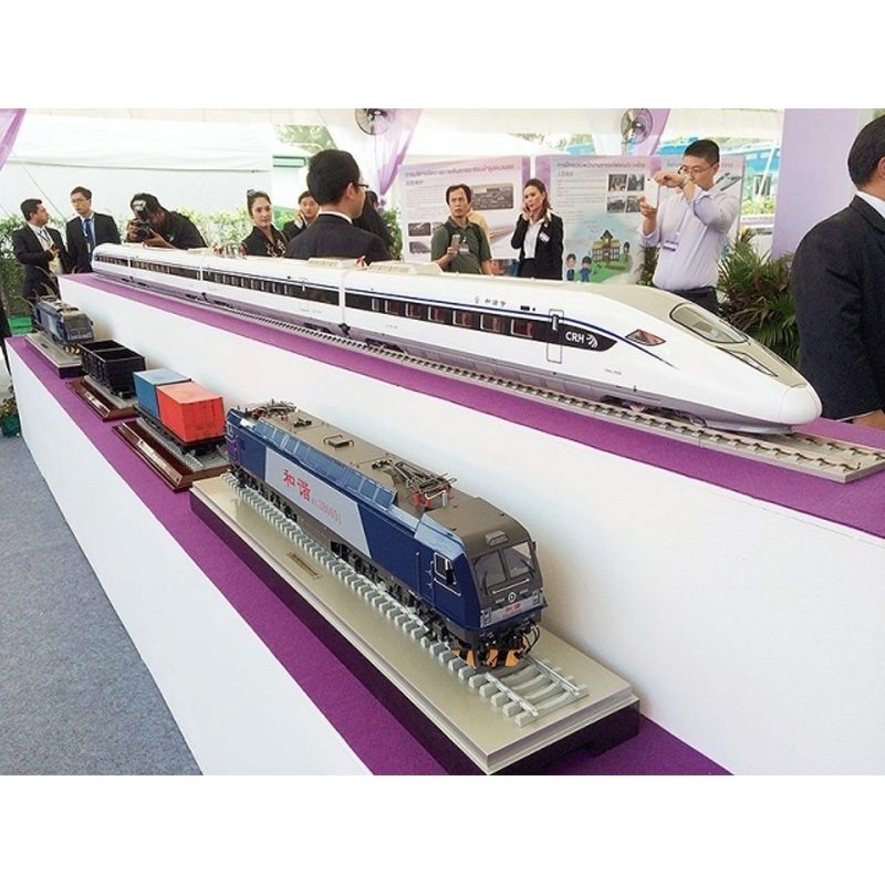 นักวิชาการ รุมสับรถไฟไทย-จีน หวั่นเสียเปรียบ-เอื้อประโยชน์จีนมากไป นักวิชาการ รุมสับรถไฟไทย-จีน หวั่นเสียเปรียบ-เอื้อประโยชน์จีนมากไป