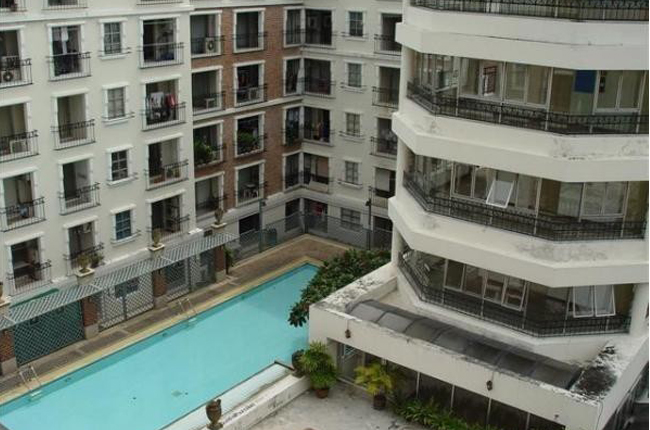 Dusit Avenue Dusit Avenue