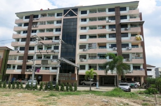 Bangkapi Grand Condo