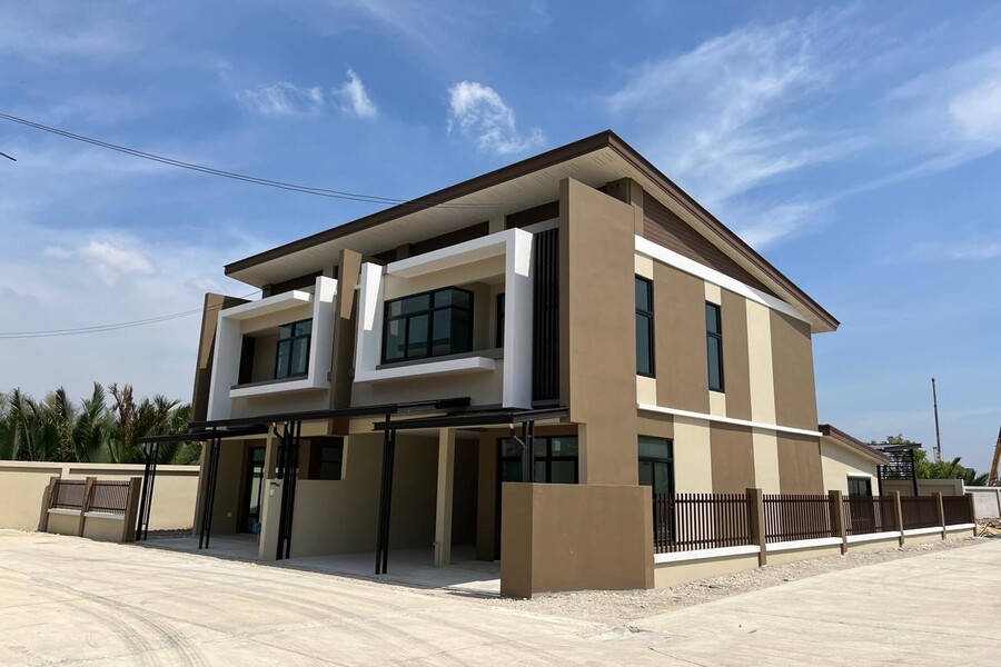 บ้านธนารินทร์ ทาวน์โฮม 6 บ้านธนารินทร์ ทาวน์โฮม 6
