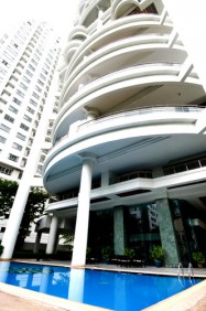 Le Raffine sukhumvit 24 Le Raffine sukhumvit 24