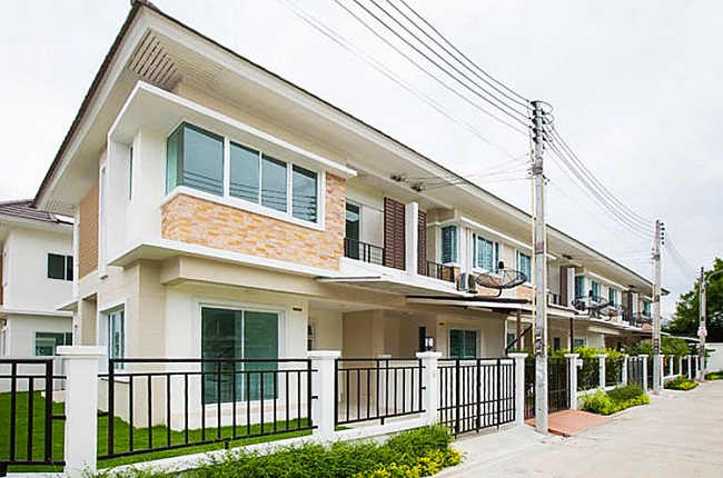 ดิ โอโซน สวนเสือ - ศรีราชา