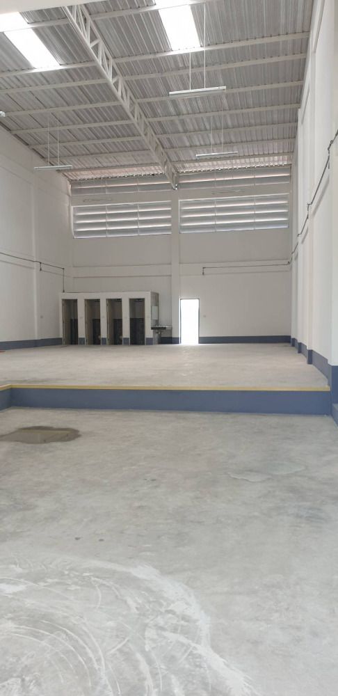 Office for sale, office with two warehouses, pairs with tenants on an area of up to 200 sq m. Very good value. – รูปที่ 3