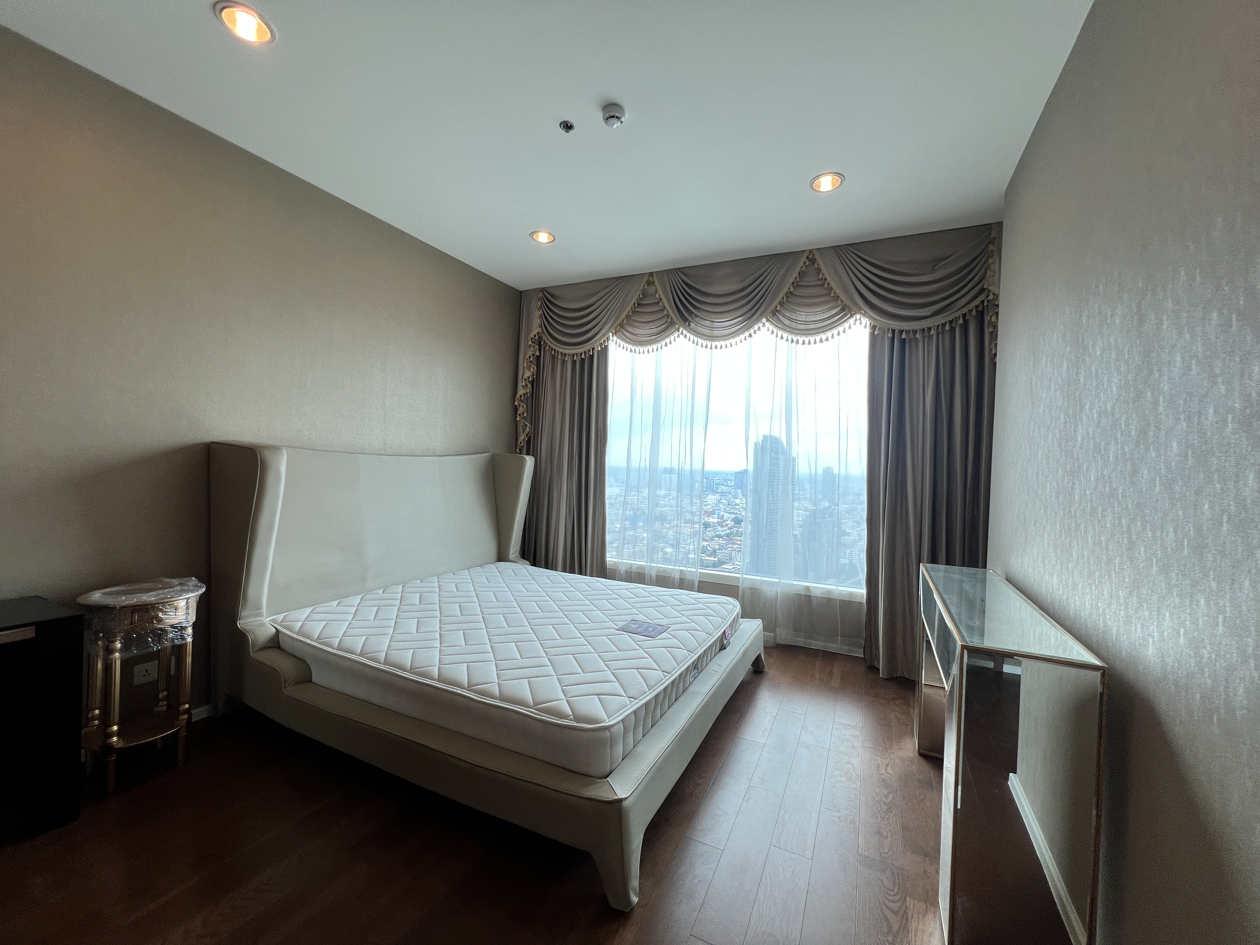 for rent Menam Residence 2bed special deal !! ❤️❤️❤️