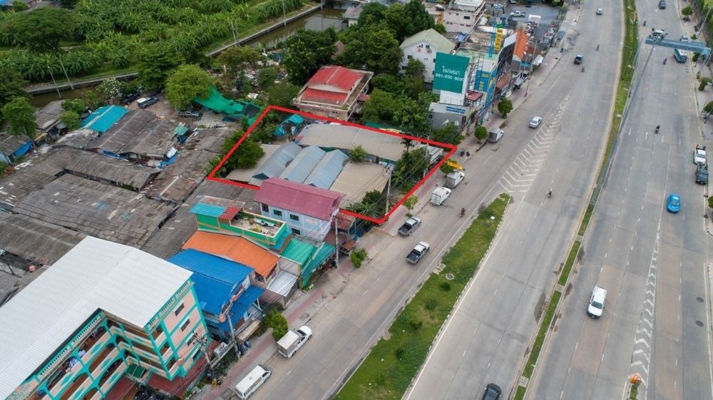 Last Plot for Sale on Bangkok Kritha Road 260 Sq.Wah Connected to Srinakarin–Romklao Road Special Price!! 
