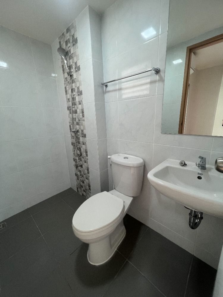 Bangkae City CondoBangkae City Condo, near MRT Lak Song, only 1 minute*