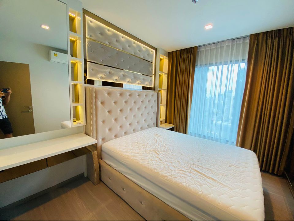 For rent Life asoke rama 9 ห้องชั้นสูง บิ้วอิน ตกแต่งสวยมาก LH-RW3436