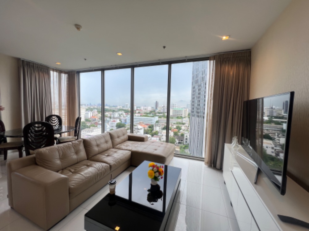 for rent Nara 9 2bed 2bath special deal !! ❤️💚