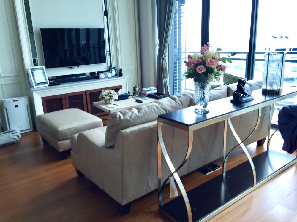 Duplex @Bright Sukhumvit 24 (3 นอน 163 ตรม) ราคา 150,000 บาท ต่อรองได้