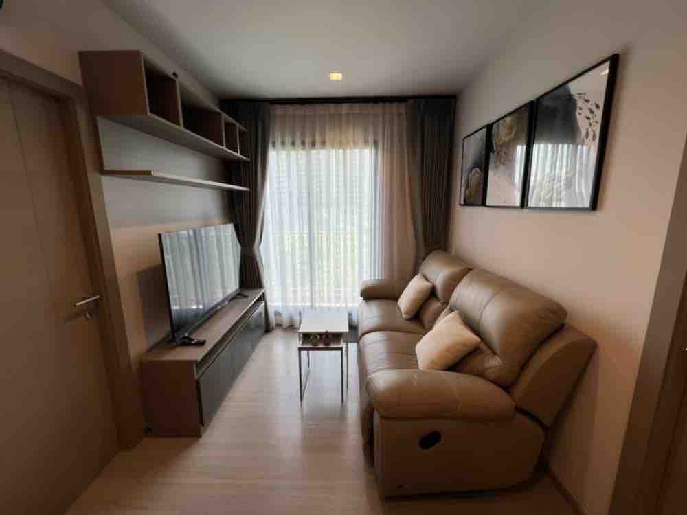New for rent Life Asoke-Rama 9 2 bedrooms near Srinakharinwirot university New for rent Life Asoke-Rama 9 2 bedrooms near Srinakharinwirot university