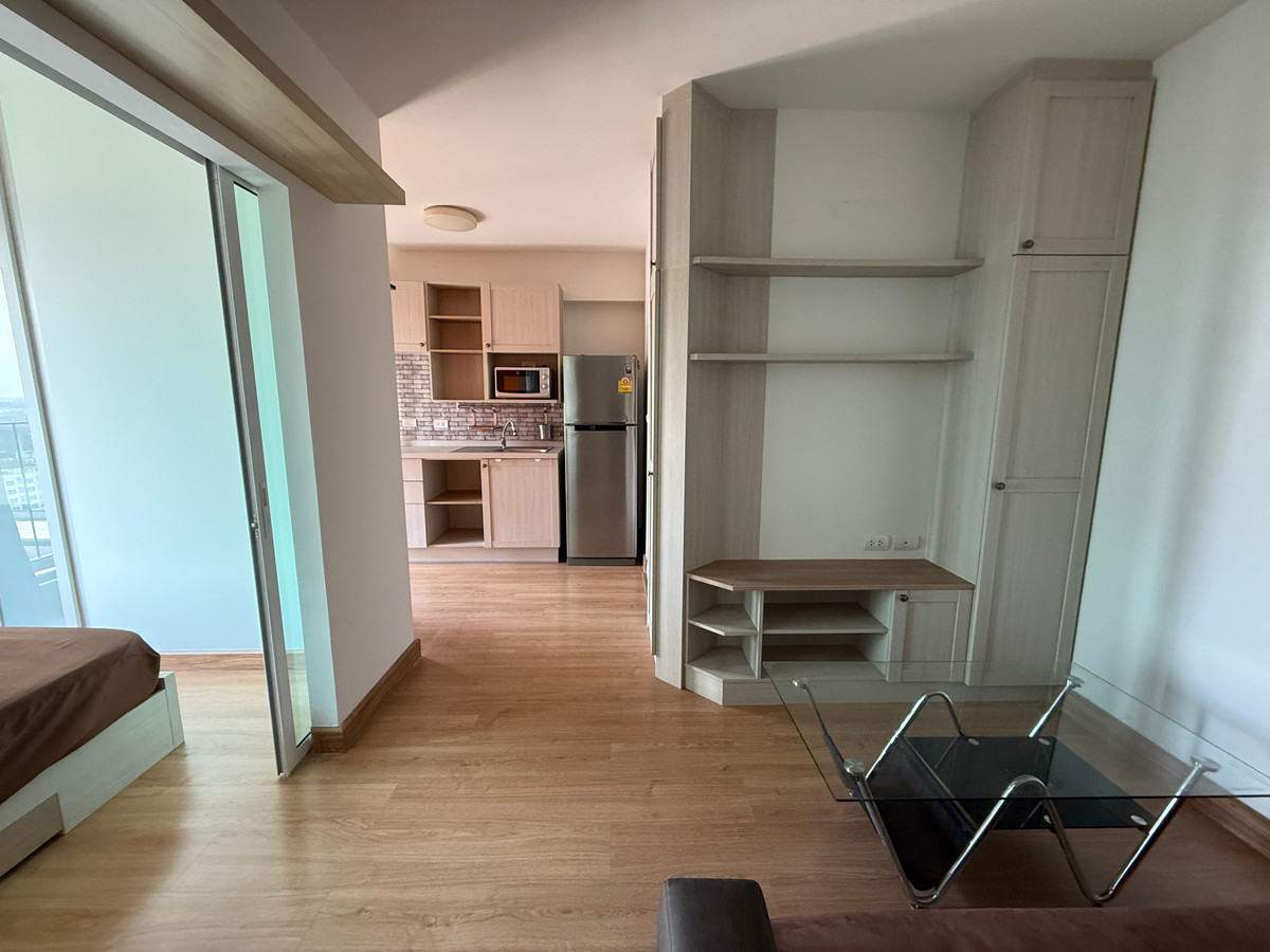 Corner Room for sale/ ขายคอนโดห้องมุม มีความเป็นส่วนตัว Corner Room for sale/ ขายคอนโดห้องมุม มีความเป็นส่วนตัว