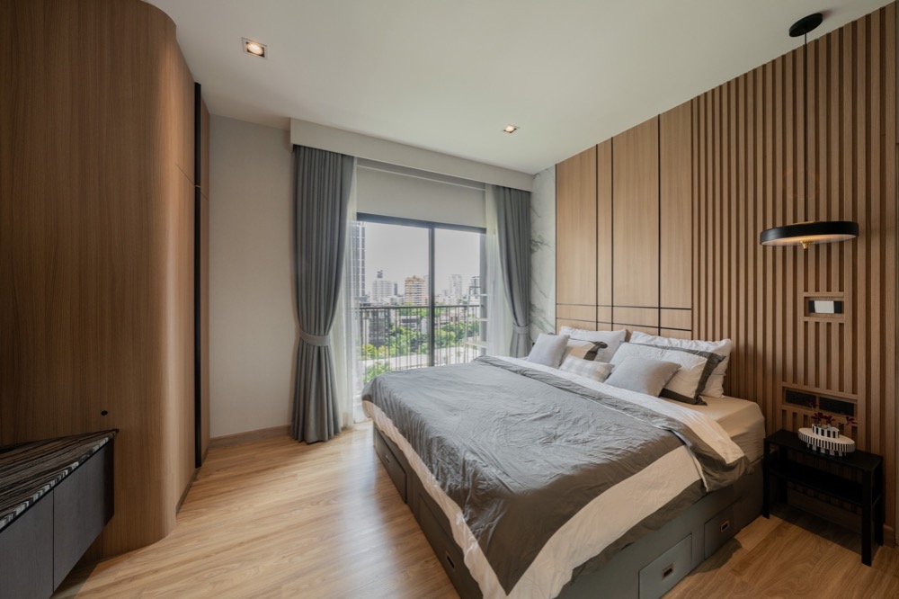for rent Noble reveal ekkamai 1 bed renovated room really nice 💚❤️
