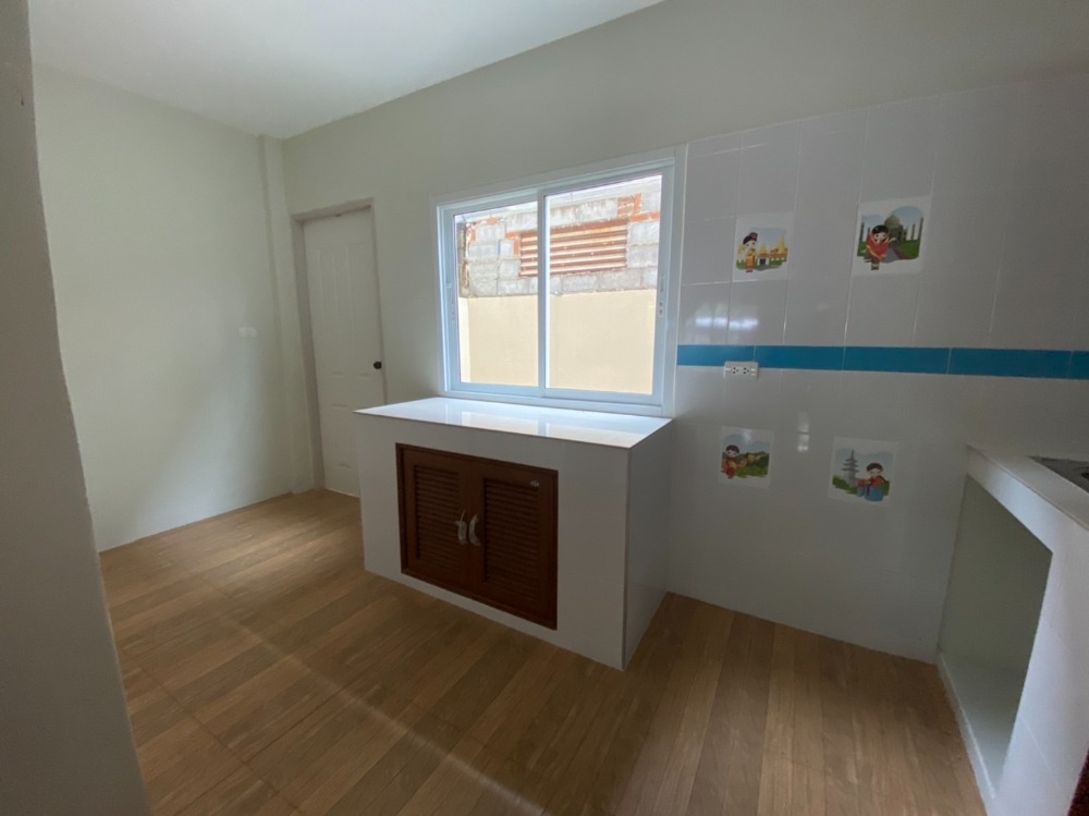 Urgent sale, 2-storey townhome, Phala Beach Town project, Rayong area, near Phala Beach, near Phayun Beach. – รูปที่ 4