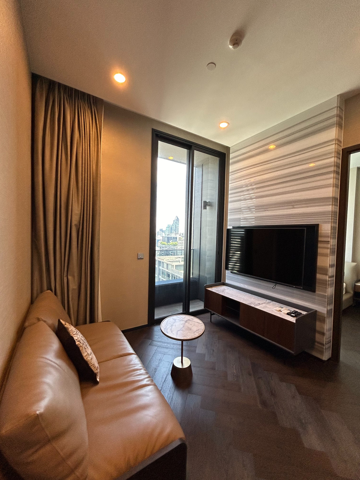 🌿 The Esse Sukhumvit 36 🌿 ห้องใหม่น่าอยู่ วิวสวย 🛏 1 ห้องนอน 38 sq.m, price negotiable!!! - Next to BTS Thong Lor – รูปที่ 2