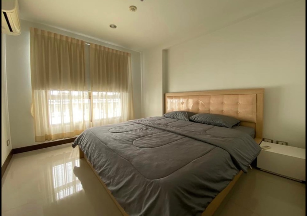 For rent 2 bedrooms Silom City Resort lowrise condo For rent 2 bedrooms Silom City Resort lowrise condo