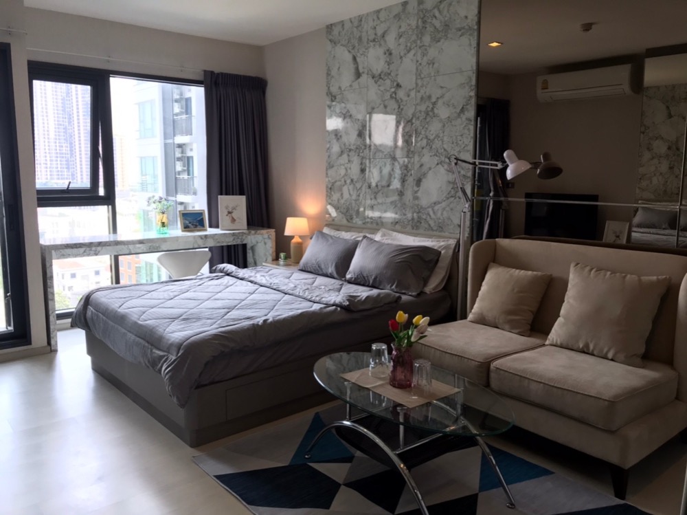 for rent Rhythm 36-38 1 bed special deal !! ☘️❤️