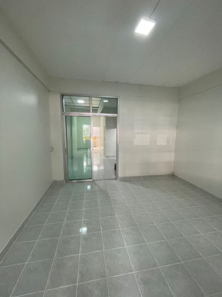 ขาย ทาวน์เฮาส์ 2 ชั้น 19 ตรว. หมู่บ้านทองสถิตย์ 6 ซ.สายไหม78  บ้านมี 2 ห้องนอน 2 ห้องน้ำ – รูปที่ 3