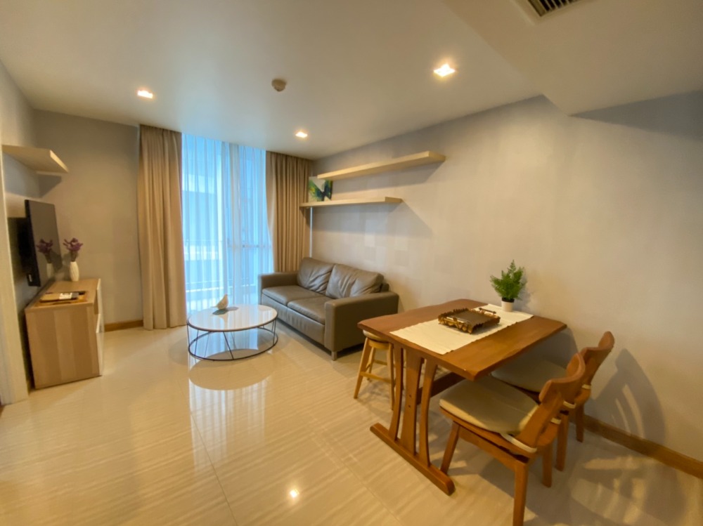 Pet Friendly (Sell 6.5 MB) Condo @BTS Thonglor (1 Bed 45 Sqm)