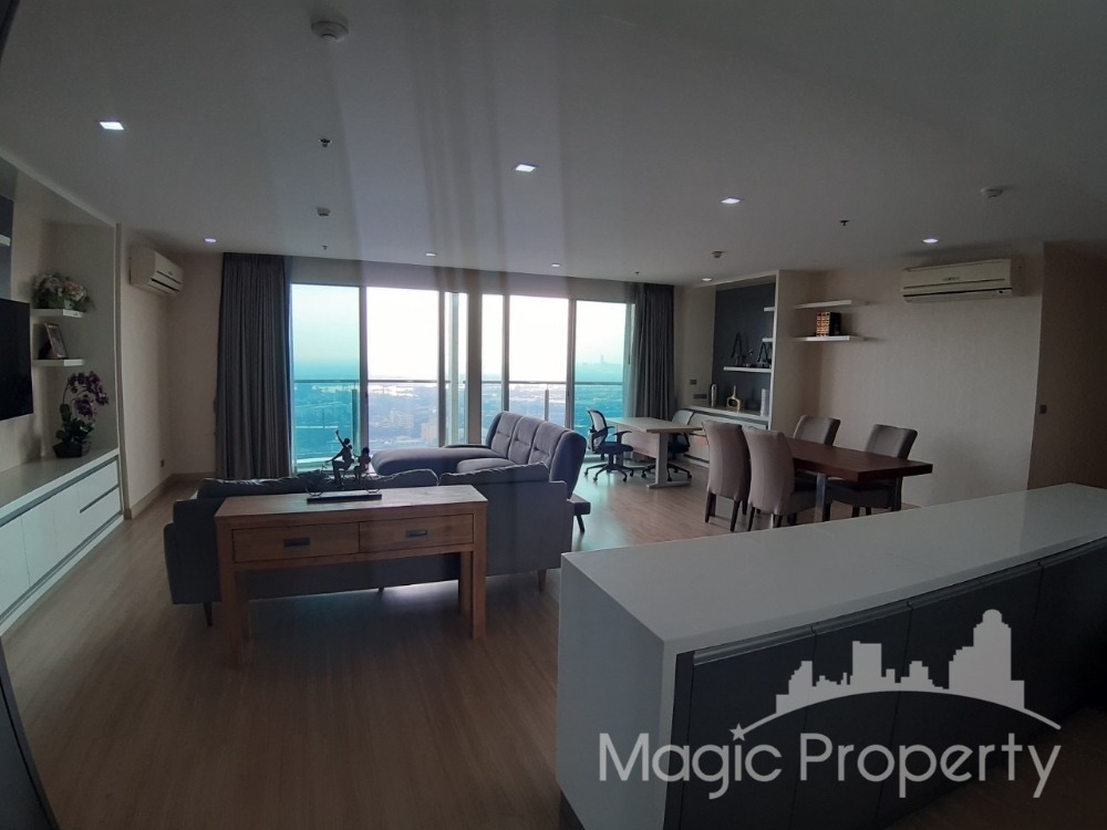 3 Bedroom For Rent in Sky Walk Residence Condominium, Watthana, Bangkok