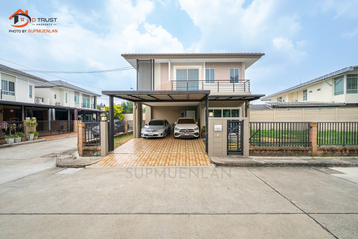 House for sale, The Plant, Theparak, behind the corner, 89.60 sq.w., 3 bedrooms, 3 parking spaces, the house is still new, beautiful, ready to move in. House for sale, The Plant, Theparak, behind the corner, 89.60 sq.w., 3 bedrooms, 3 parking spaces, the house is still new, beautiful, ready to move in.