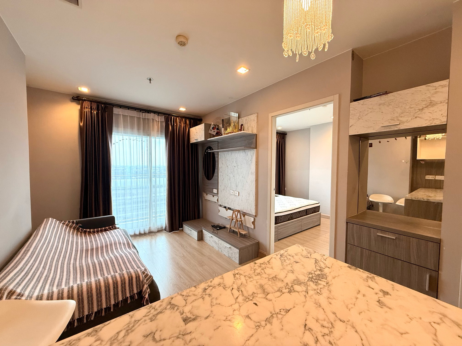 For rent‼️Casa Condo near Westgate @MRT Samyaek Bang Yai, 39th floor, size 21 sq m., furniture with electrical appliances. You can move in right away, city view, no buildings blocking it. For rent‼️Casa Condo near Westgate @MRT Samyaek Bang Yai, 39th floor, size 21 sq m., furniture with electrical appliances. You can move in right away, city view, no buildings blocking it.