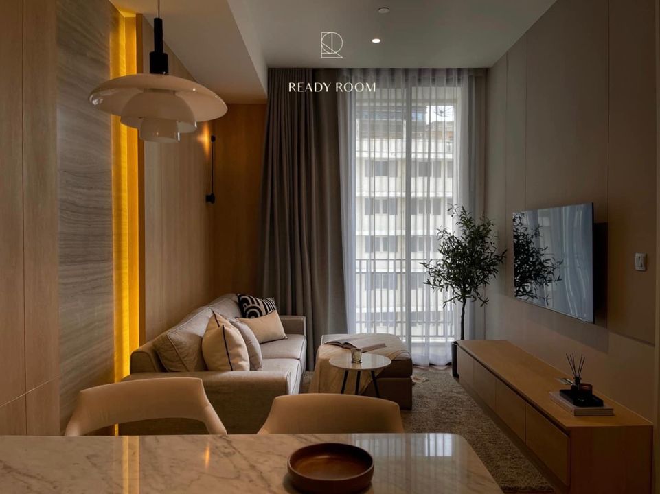 For rent MUNIQ LANGSUAN Condo (มิวนีค หลังสวน) คอนโดหรู บรรยากาศดี ใจกลางเมือง LH-RW1643