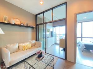 Condo for Sale with Tenants *WHIZDOM Avenue Ratchada-Ladprao, 20+ high-class rooms, good locations, new rooms, selling with lease @3.85 Baht 