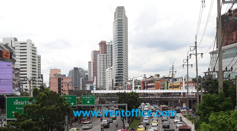 Office for rent, Ratchadaphisek, Sutthisan, Huai Khwang, Din Daeng, Rama 9, Ladprao, starting price 350 baht / sq m. and up, size 10 - 8,000 sq m. There is an office decorated and ready to use. Shop for rent under the building. Call 025125909, 0845434833