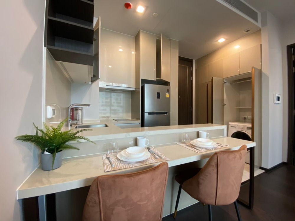 FOR RENT : Luxury condo LAVIQ new room ห้องใหม่ สวยสุดปัง ทำเลทอง รีบโทรนะ 095-3905490 – รูปที่ 2