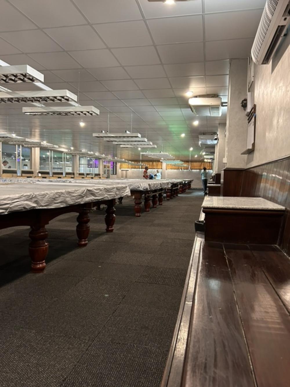 Snooker Club with 15 Riley Tables for Rent – รูปที่ 3