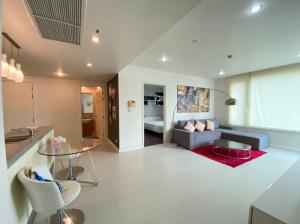 Nice Decor - Pet Friendly to SELL (13.2 MB) 2 Bed 88.8 Sqm) @Manhattan Chdilom, BTS Chidlom