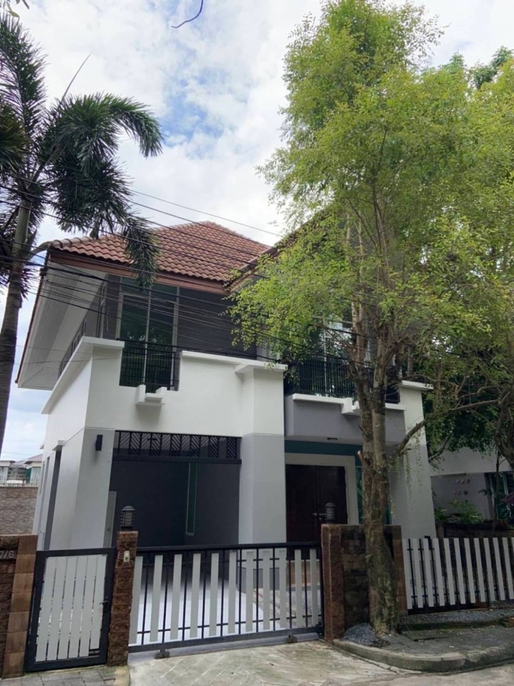 2 storey detached house for sale, 50 sq m. Waikiki Village, Mysore, Waikiki Shore, Rural Development Road 4, Lat Krabang District. 2 storey detached house for sale, 50 sq m. Waikiki Village, Mysore, Waikiki Shore, Rural Development Road 4, Lat Krabang District.
