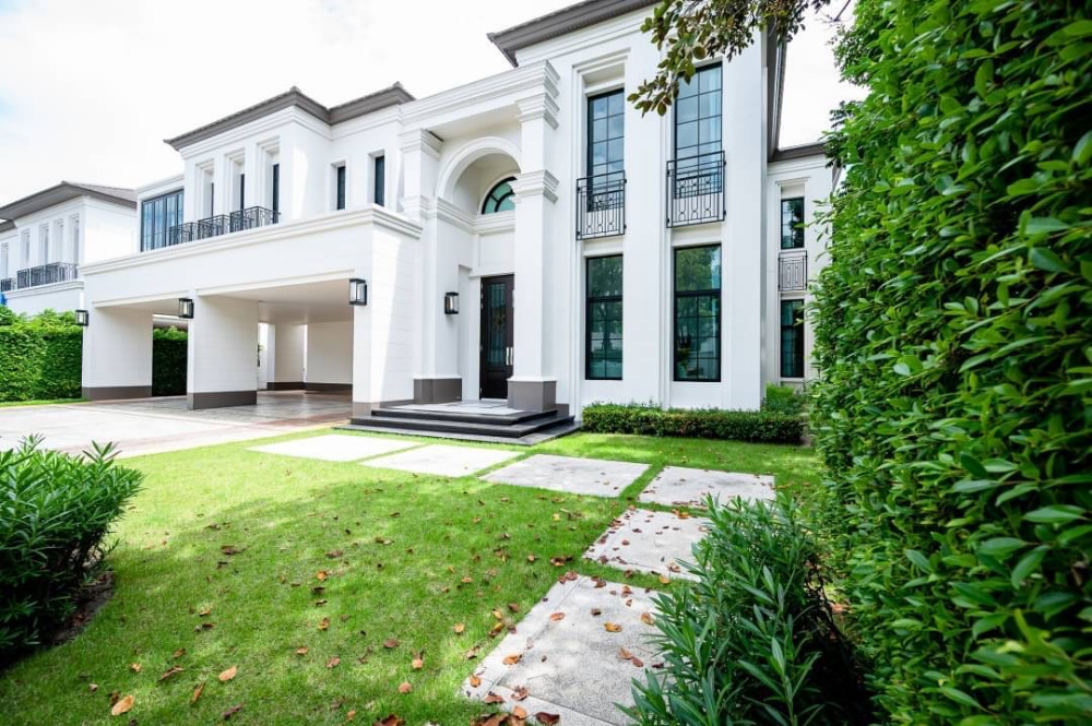 ฺBaan Sansiri Pattanakarn 4bed 5bath 180.20sqwah 155,000,000 mil Am: 0656199198