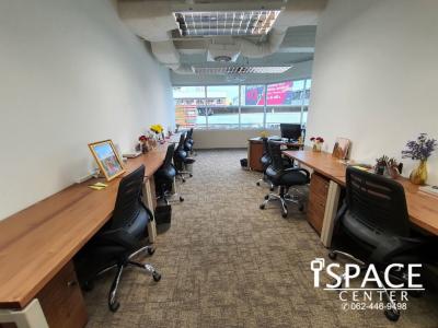ให้เช่า Service Office BTS พญาไท หิ้วโน้ตบุ๊คก็เข้าทำงานได้ทันที เดินทางสะดวกมาก เฟอร์ครบ วิวดีมาก