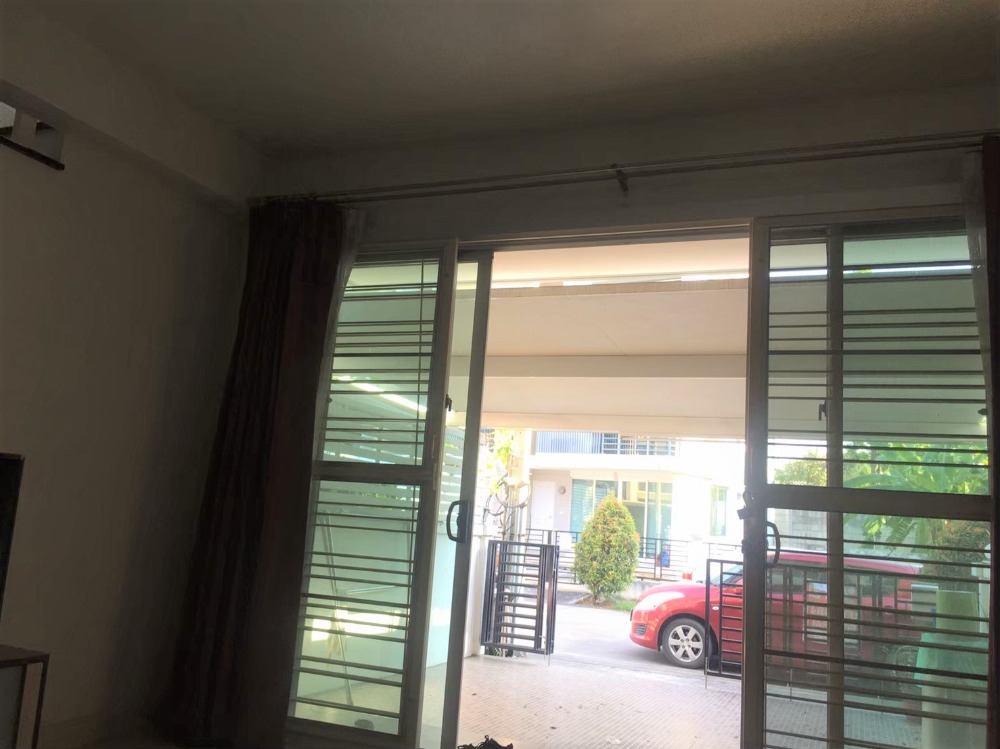 ขาย ทาวเฮ้า 3 ชั้น หมู่บ้าน ทาวน์อเวนิว  ซอย พุทธบูชา 9 ตกแต่งสวย (SAV262) – รูปที่ 2