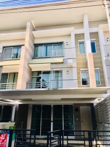 Sell 3 storey townhouse, Town Avenue Village, Soi Phutthabucha 9, beautiful decoration (SAV262)
