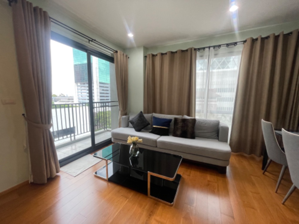 for rent Vertical Ari 1 bed corner nice room !! ❤️💜 for rent Vertical Ari 1 bed corner nice room !! ❤️💜