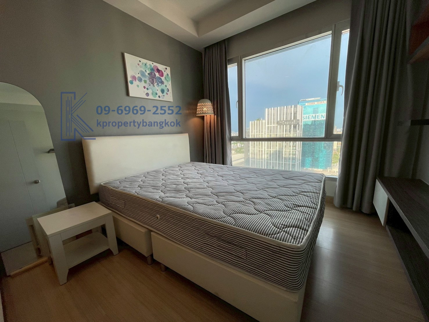 ให้เช่า-ทรู ทองหล่อ เพียง 13500 ชั้น 31 ติดต่อ 09-6969-2552 ใกล้ทองหล่อเอกมัย โรงพยาบาลกรุงเทพ