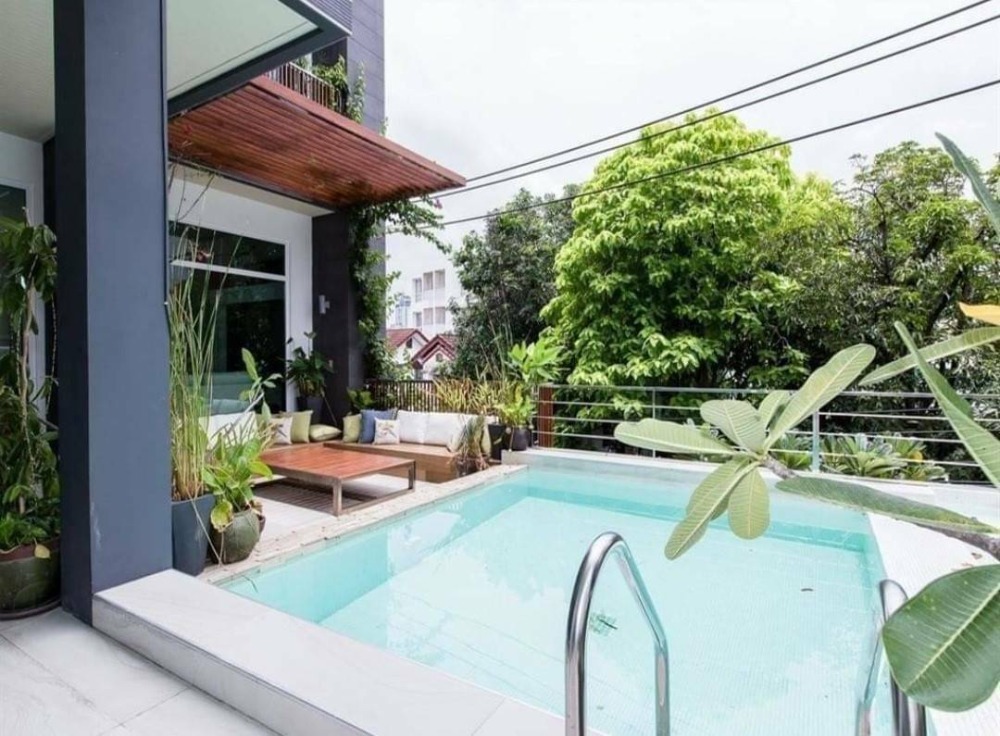 Luxury house house for selling