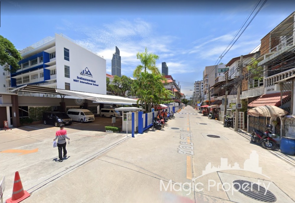 ขายทาวน์เฮาส์ 4 ห้องนอน ใน สุขุมวิท 15 คลองเตยเหนือ เขตวัฒนา กรุงเทพฯ – รูปที่ 3