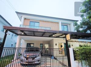 House for sale, CENTRO Wongwaen-Chatuchot, Khlong Sam Wa, size 54 sq.wa., 190 sq.m., near expressway, good condition, less used, with furniture.