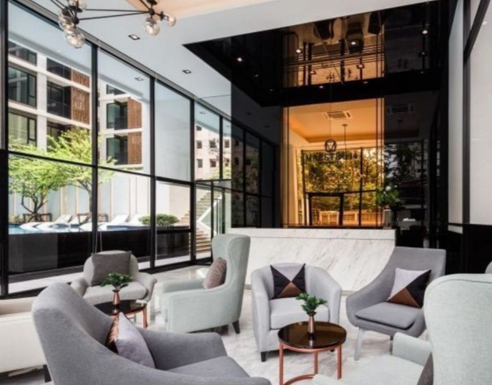 Maestro 14 2 Bed Please add Line ID agentbank1 o84-15o-5483 Thai-Eng-Chi-Jap Rent 39,999 BSell 8 MB