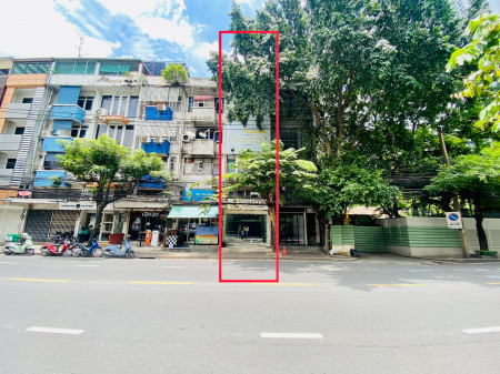 ขาย อาคารพาณิชย์ ติดถนน เอกมัย พื้นที่ใช้สอย 352 ตรม. เนื้อที่ 16 ตร.วา ขายพร้อมผู้เช่า ขาย อาคารพาณิชย์ ติดถนน เอกมัย พื้นที่ใช้สอย 352 ตรม. เนื้อที่ 16 ตร.วา ขายพร้อมผู้เช่า