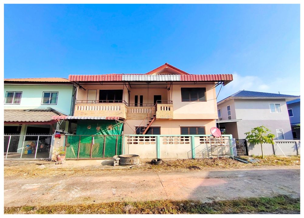 ขาย/เช่า บ้านหลังใหญ่ 2 ชั้น (5 ห้องนอน 4 ห้องน้ำ) ม.ออมสิน จ.เชียงราย ขาย/เช่า บ้านหลังใหญ่ 2 ชั้น (5 ห้องนอน 4 ห้องน้ำ) ม.ออมสิน จ.เชียงราย