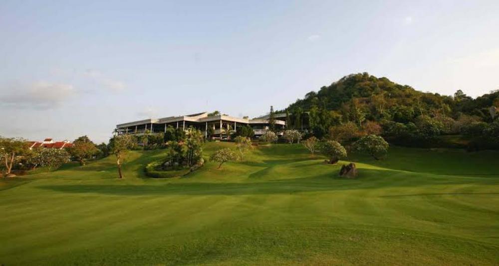 3-Bedroom Golf View Condominium within Laem Chabang Golf Course for Sales / Rent with Life-time Free Golf Membership. – รูปที่ 2